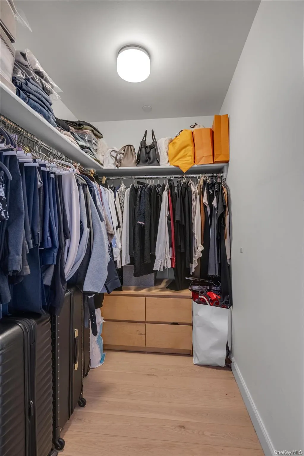138-35 39th Avenue, New York, NY, 2 Bedrooms Bedrooms, 4 Rooms Rooms,2 BathroomsBathrooms,Residential Sale,For Rent,39th,0,997840 138-35 39th Avenue, New York, NY, 2 Bedrooms Bedrooms, 4 Rooms Rooms,2 BathroomsBathrooms,Residential Sale,For Rent,39th,0,997840