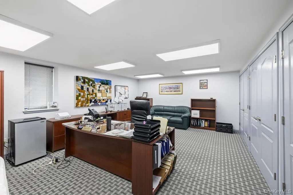 10 Elyise Road, Ramapo, NY, 11 Bedrooms Bedrooms, 24 Rooms Rooms,4 BathroomsBathrooms,Residential Sale,For Rent,Elyise,0,997841 10 Elyise Road, Ramapo, NY, 11 Bedrooms Bedrooms, 24 Rooms Rooms,4 BathroomsBathrooms,Residential Sale,For Rent,Elyise,0,997841