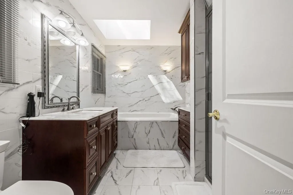 10 Elyise Road, Ramapo, NY, 11 Bedrooms Bedrooms, 24 Rooms Rooms,4 BathroomsBathrooms,Residential Sale,For Rent,Elyise,0,997841 10 Elyise Road, Ramapo, NY, 11 Bedrooms Bedrooms, 24 Rooms Rooms,4 BathroomsBathrooms,Residential Sale,For Rent,Elyise,0,997841