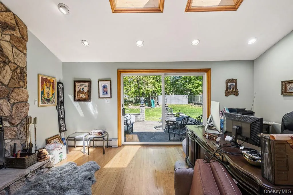 10 Elyise Road, Ramapo, NY, 11 Bedrooms Bedrooms, 24 Rooms Rooms,4 BathroomsBathrooms,Residential Sale,For Rent,Elyise,0,997841 10 Elyise Road, Ramapo, NY, 11 Bedrooms Bedrooms, 24 Rooms Rooms,4 BathroomsBathrooms,Residential Sale,For Rent,Elyise,0,997841
