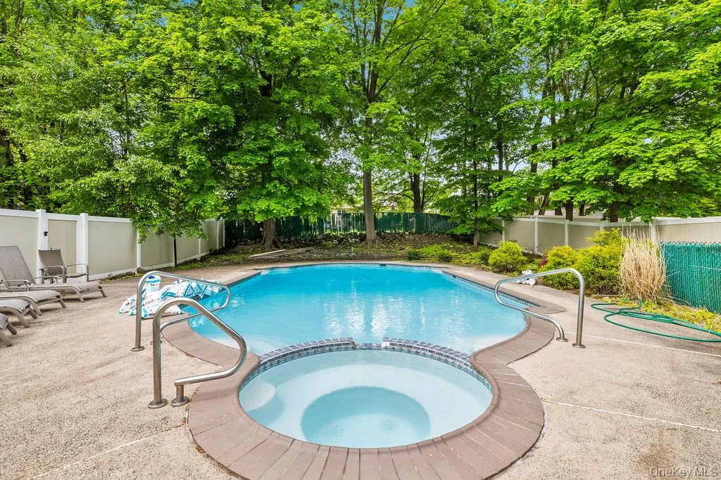 10 Elyise Road, Ramapo, NY, 11 Bedrooms Bedrooms, 24 Rooms Rooms,4 BathroomsBathrooms,Residential Sale,For Rent,Elyise,0,997841 10 Elyise Road, Ramapo, NY, 11 Bedrooms Bedrooms, 24 Rooms Rooms,4 BathroomsBathrooms,Residential Sale,For Rent,Elyise,0,997841