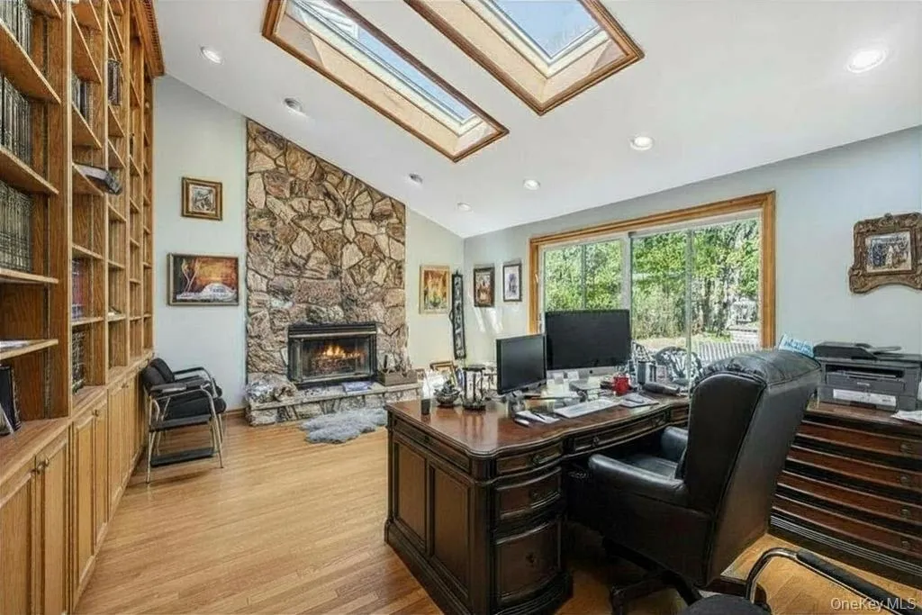 10 Elyise Road, Ramapo, NY, 11 Bedrooms Bedrooms, 24 Rooms Rooms,4 BathroomsBathrooms,Residential Sale,For Rent,Elyise,0,997841 10 Elyise Road, Ramapo, NY, 11 Bedrooms Bedrooms, 24 Rooms Rooms,4 BathroomsBathrooms,Residential Sale,For Rent,Elyise,0,997841