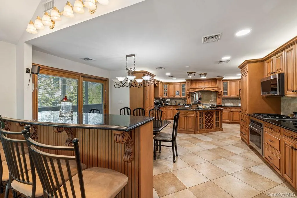 10 Elyise Road, Ramapo, NY, 11 Bedrooms Bedrooms, 24 Rooms Rooms,4 BathroomsBathrooms,Residential Sale,For Rent,Elyise,0,997841 10 Elyise Road, Ramapo, NY, 11 Bedrooms Bedrooms, 24 Rooms Rooms,4 BathroomsBathrooms,Residential Sale,For Rent,Elyise,0,997841
