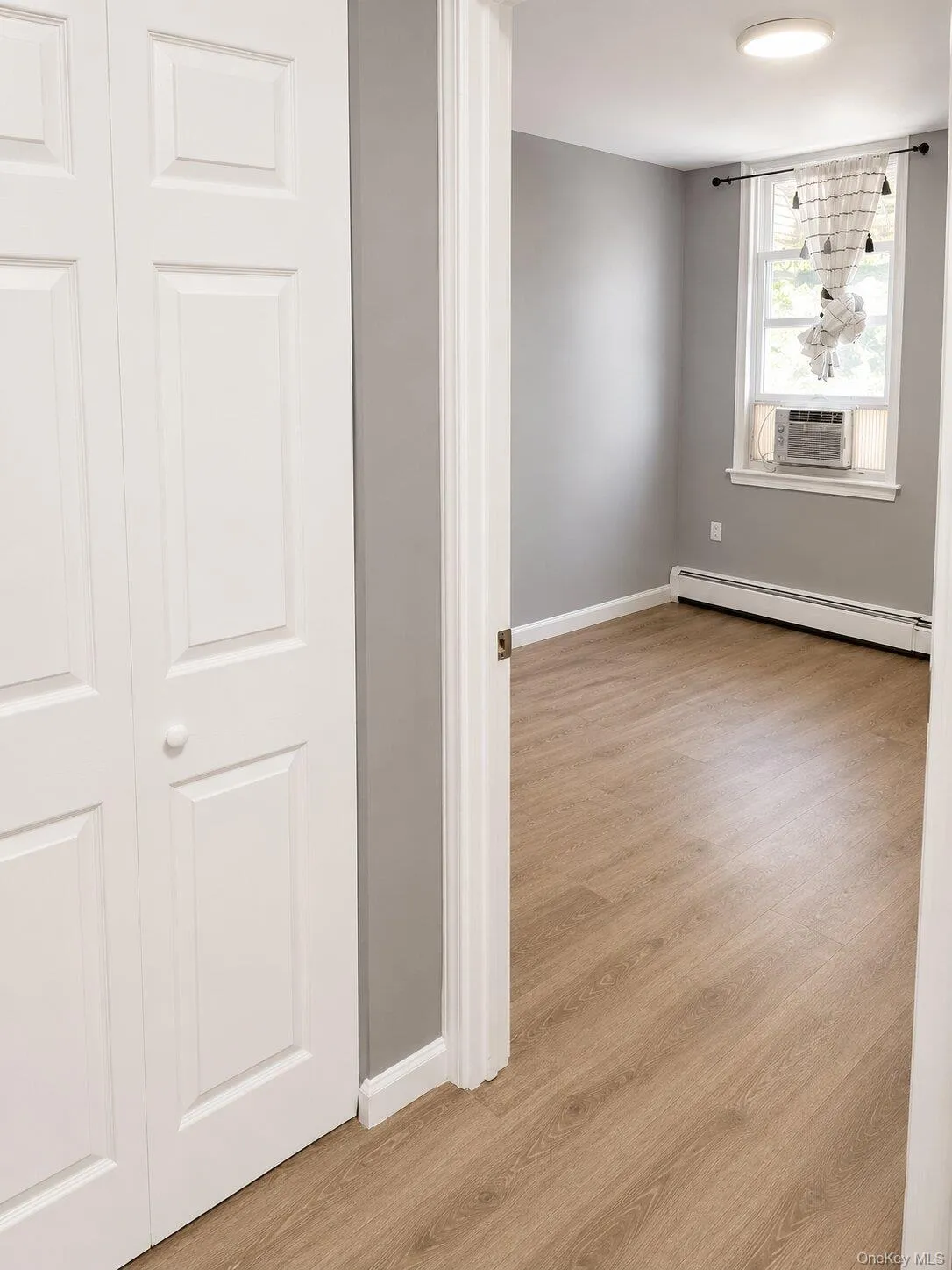 866 Fairmount Place, New York, NY, 2 Bedrooms Bedrooms, 3 Rooms Rooms,1 BathroomBathrooms,Residential Lease,For Rent,Fairmount,0,997842 866 Fairmount Place, New York, NY, 2 Bedrooms Bedrooms, 3 Rooms Rooms,1 BathroomBathrooms,Residential Lease,For Rent,Fairmount,0,997842