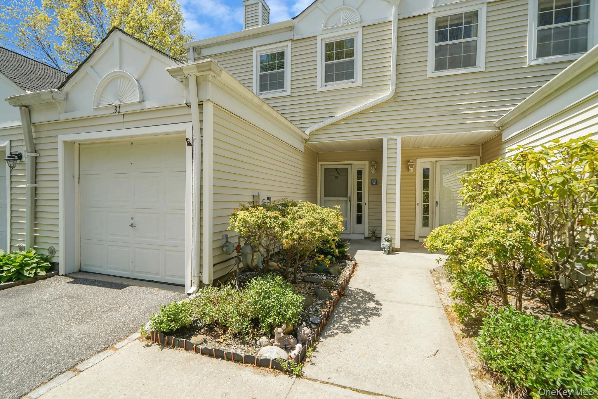 31 Quail Court, Brookhaven, NY, 2 Bedrooms Bedrooms, 6 Rooms Rooms,1 BathroomBathrooms,Residential,For Rent,Quail,0,997850 31 Quail Court, Brookhaven, NY, 2 Bedrooms Bedrooms, 6 Rooms Rooms,1 BathroomBathrooms,Residential,For Rent,Quail,0,997850
