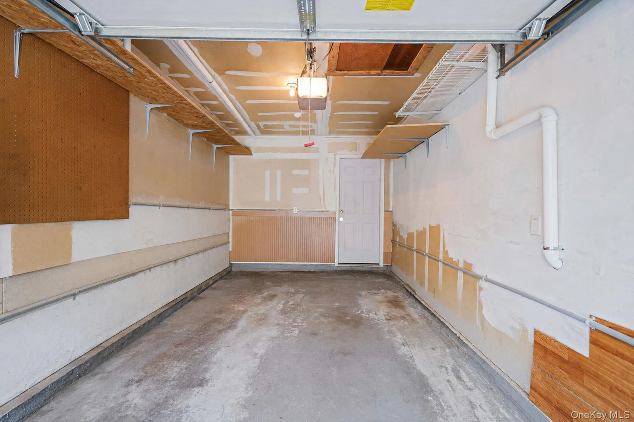 31 Quail Court, Brookhaven, NY, 2 Bedrooms Bedrooms, 6 Rooms Rooms,1 BathroomBathrooms,Residential,For Rent,Quail,0,997850 31 Quail Court, Brookhaven, NY, 2 Bedrooms Bedrooms, 6 Rooms Rooms,1 BathroomBathrooms,Residential,For Rent,Quail,0,997850