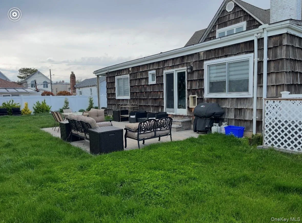 137 Acapulco Street, Hempstead, NY, 4 Bedrooms Bedrooms, 10 Rooms Rooms,3 BathroomsBathrooms,Residential Lease,For Rent,Acapulco,0,997857 137 Acapulco Street, Hempstead, NY, 4 Bedrooms Bedrooms, 10 Rooms Rooms,3 BathroomsBathrooms,Residential Lease,For Rent,Acapulco,0,997857