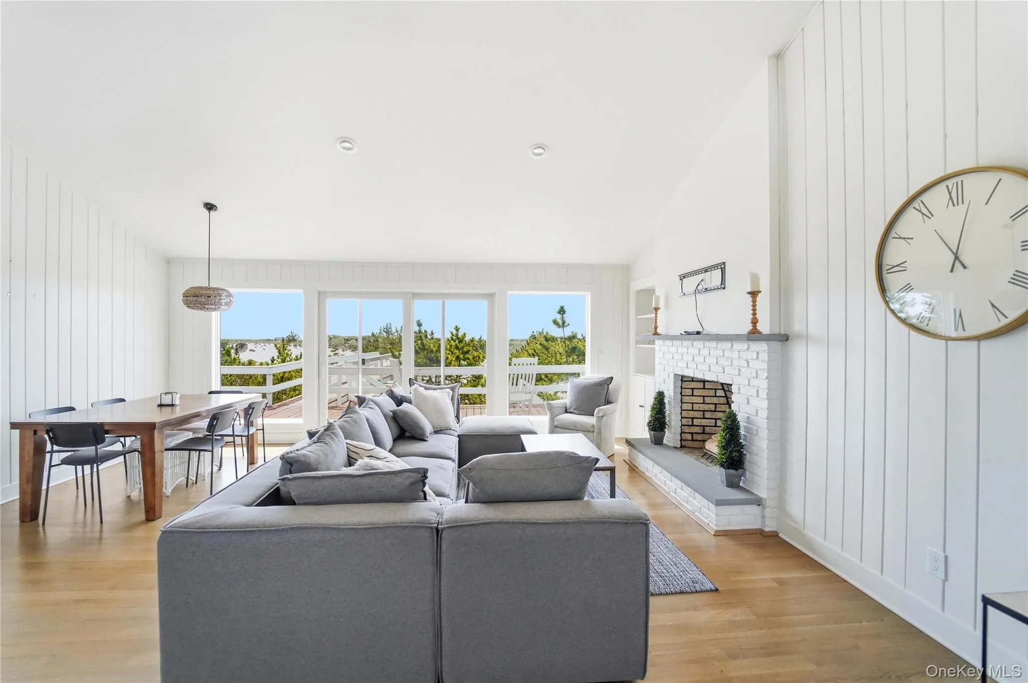 355 Dune Road, Southampton, NY, 5 Bedrooms Bedrooms, 11 Rooms Rooms,4 BathroomsBathrooms,Residential Lease,For Rent,Dune,0,997861 355 Dune Road, Southampton, NY, 5 Bedrooms Bedrooms, 11 Rooms Rooms,4 BathroomsBathrooms,Residential Lease,For Rent,Dune,0,997861