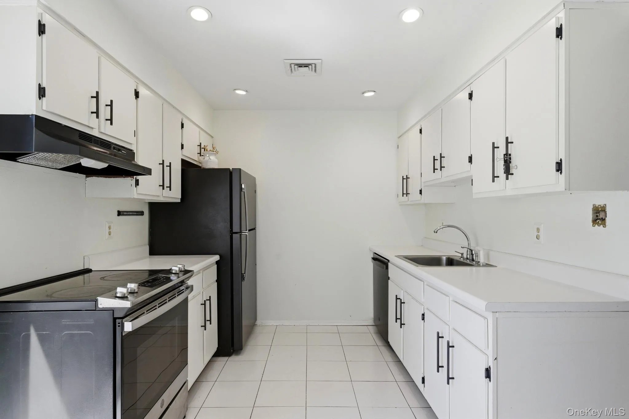 276 Temple Hill Road, New Windsor, NY, 2 Bedrooms Bedrooms, 5 Rooms Rooms,1 BathroomBathrooms,Residential,For Rent,Temple Hill,0,997871 276 Temple Hill Road, New Windsor, NY, 2 Bedrooms Bedrooms, 5 Rooms Rooms,1 BathroomBathrooms,Residential,For Rent,Temple Hill,0,997871
