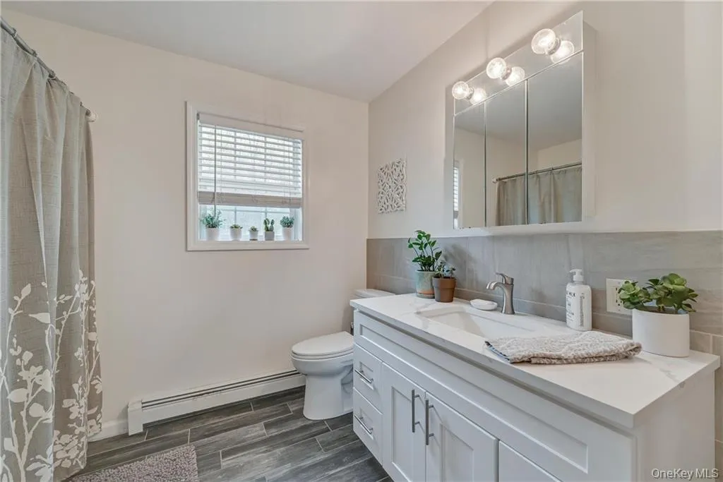 47 Police Drive, Goshen, NY, 5 Bedrooms Bedrooms, 13 Rooms Rooms,2 BathroomsBathrooms,Residential Lease,For Rent,Police,0,997876 47 Police Drive, Goshen, NY, 5 Bedrooms Bedrooms, 13 Rooms Rooms,2 BathroomsBathrooms,Residential Lease,For Rent,Police,0,997876