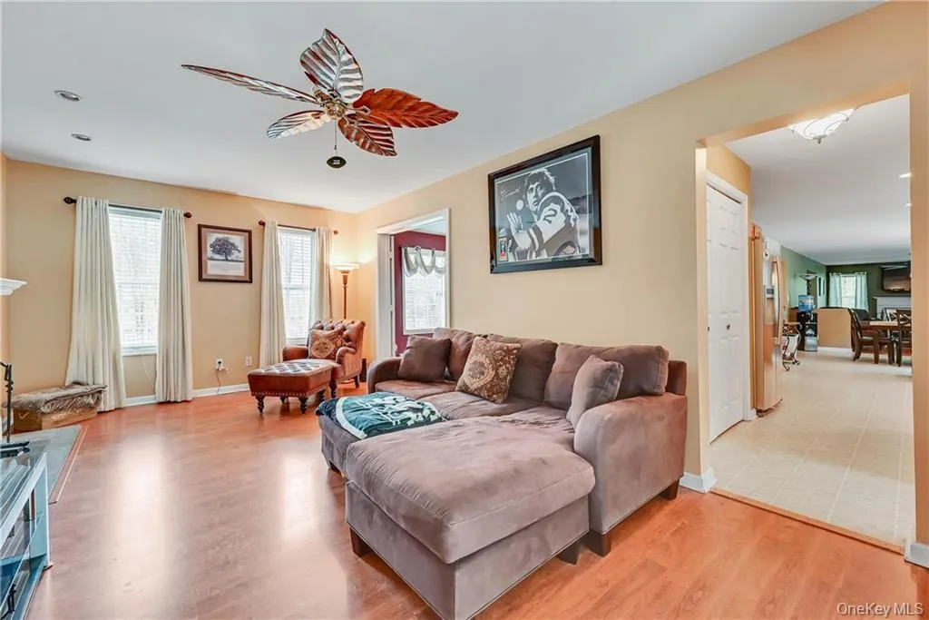 47 Police Drive, Goshen, NY, 5 Bedrooms Bedrooms, 13 Rooms Rooms,2 BathroomsBathrooms,Residential Lease,For Rent,Police,0,997876 47 Police Drive, Goshen, NY, 5 Bedrooms Bedrooms, 13 Rooms Rooms,2 BathroomsBathrooms,Residential Lease,For Rent,Police,0,997876