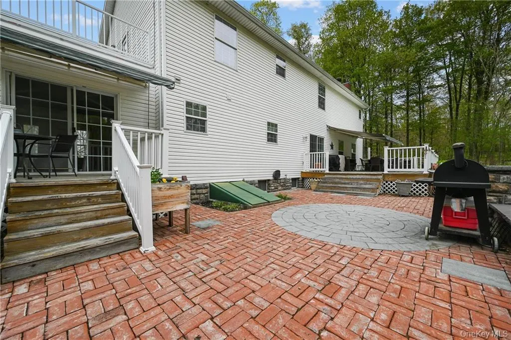 47 Police Drive, Goshen, NY, 5 Bedrooms Bedrooms, 13 Rooms Rooms,2 BathroomsBathrooms,Residential Lease,For Rent,Police,0,997876 47 Police Drive, Goshen, NY, 5 Bedrooms Bedrooms, 13 Rooms Rooms,2 BathroomsBathrooms,Residential Lease,For Rent,Police,0,997876