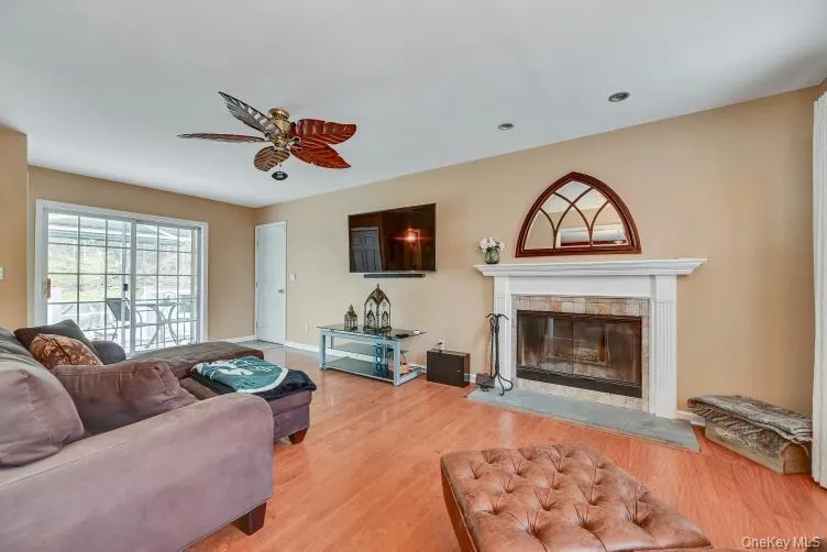 47 Police Drive, Goshen, NY, 5 Bedrooms Bedrooms, 13 Rooms Rooms,2 BathroomsBathrooms,Residential Lease,For Rent,Police,0,997876 47 Police Drive, Goshen, NY, 5 Bedrooms Bedrooms, 13 Rooms Rooms,2 BathroomsBathrooms,Residential Lease,For Rent,Police,0,997876