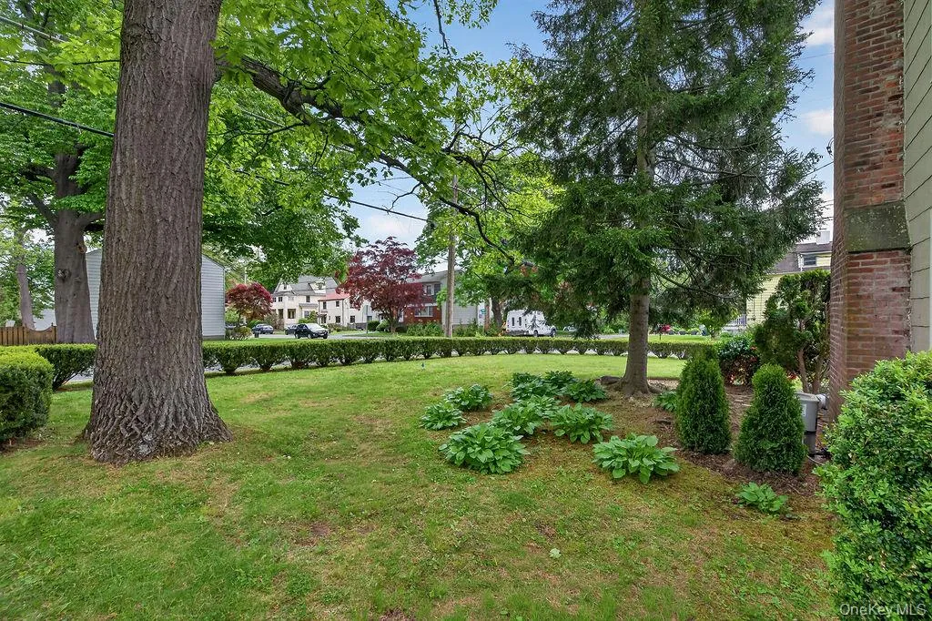 155 White Road, Scarsdale, NY, 3 Bedrooms Bedrooms, 6 Rooms Rooms,1 BathroomBathrooms,Residential Lease,For Rent,White,0,997883 155 White Road, Scarsdale, NY, 3 Bedrooms Bedrooms, 6 Rooms Rooms,1 BathroomBathrooms,Residential Lease,For Rent,White,0,997883