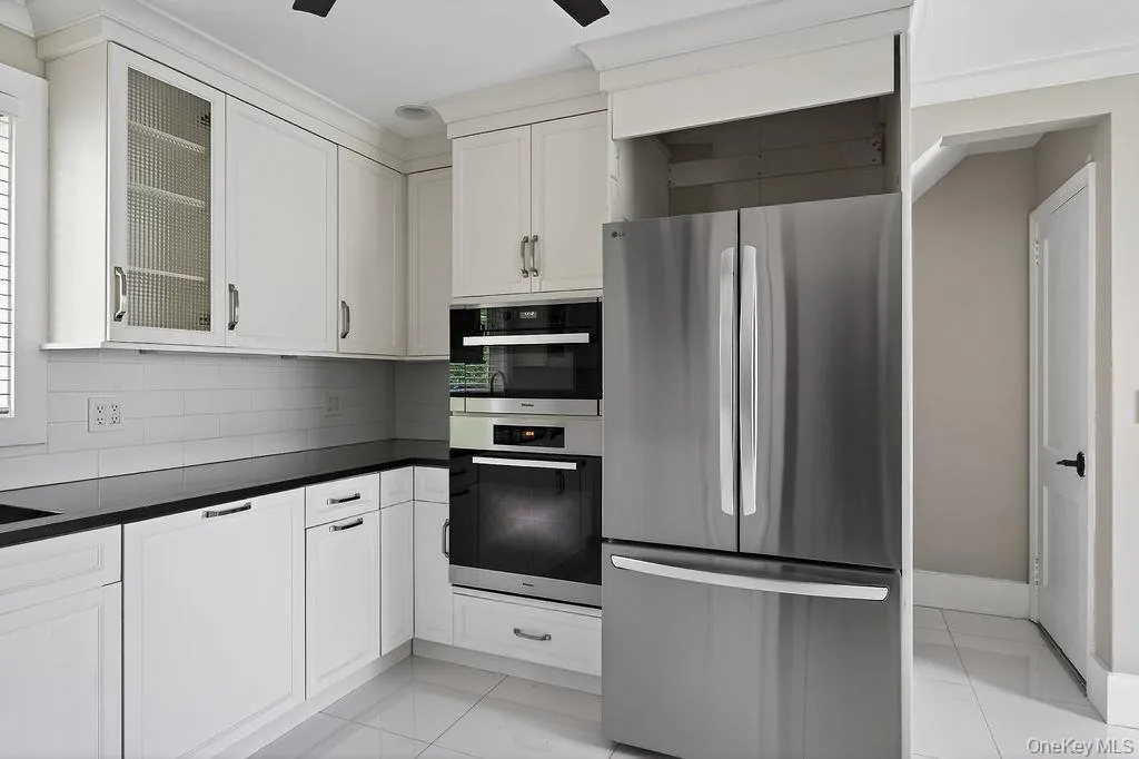 155 White Road, Scarsdale, NY, 3 Bedrooms Bedrooms, 6 Rooms Rooms,1 BathroomBathrooms,Residential Lease,For Rent,White,0,997883 155 White Road, Scarsdale, NY, 3 Bedrooms Bedrooms, 6 Rooms Rooms,1 BathroomBathrooms,Residential Lease,For Rent,White,0,997883