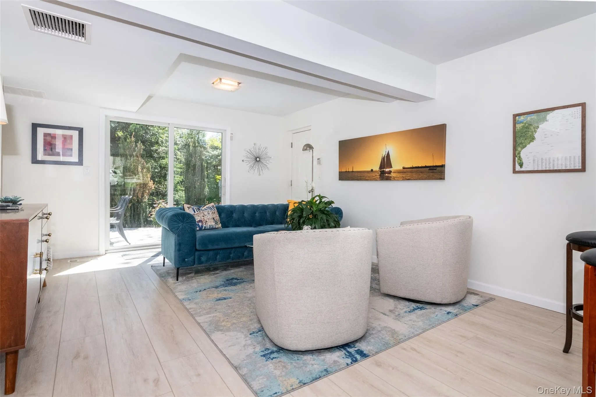 1 Lynns Way, New Rochelle, NY, 3 Bedrooms Bedrooms, 7 Rooms Rooms,2 BathroomsBathrooms,Residential,For Rent,Lynns,0,997891 1 Lynns Way, New Rochelle, NY, 3 Bedrooms Bedrooms, 7 Rooms Rooms,2 BathroomsBathrooms,Residential,For Rent,Lynns,0,997891