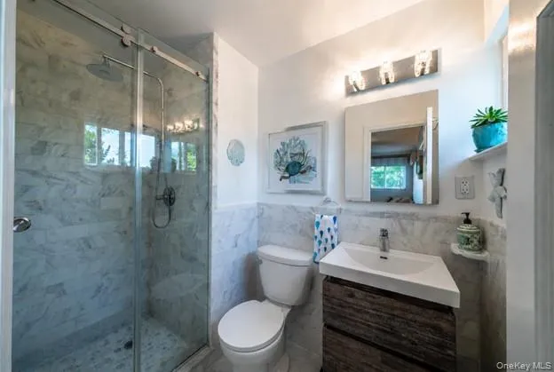 1 Lynns Way, New Rochelle, NY, 3 Bedrooms Bedrooms, 7 Rooms Rooms,2 BathroomsBathrooms,Residential,For Rent,Lynns,0,997891 1 Lynns Way, New Rochelle, NY, 3 Bedrooms Bedrooms, 7 Rooms Rooms,2 BathroomsBathrooms,Residential,For Rent,Lynns,0,997891