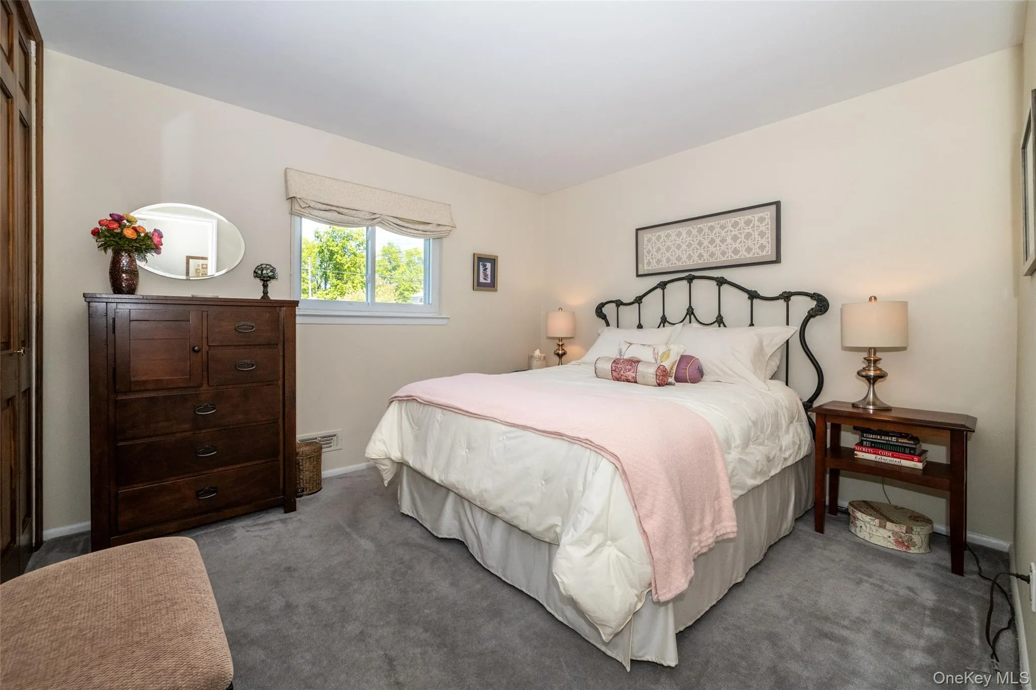 1 Lynns Way, New Rochelle, NY, 3 Bedrooms Bedrooms, 7 Rooms Rooms,2 BathroomsBathrooms,Residential,For Rent,Lynns,0,997891 1 Lynns Way, New Rochelle, NY, 3 Bedrooms Bedrooms, 7 Rooms Rooms,2 BathroomsBathrooms,Residential,For Rent,Lynns,0,997891