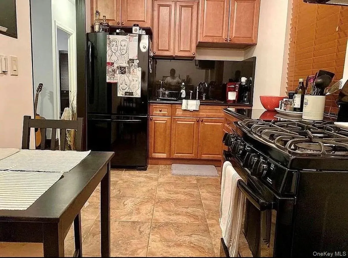 21-06 35th Street, New York, NY, 1 Bedroom Bedrooms, 3 Rooms Rooms,1 BathroomBathrooms,Residential,For Rent,35th,0,997893 21-06 35th Street, New York, NY, 1 Bedroom Bedrooms, 3 Rooms Rooms,1 BathroomBathrooms,Residential,For Rent,35th,0,997893