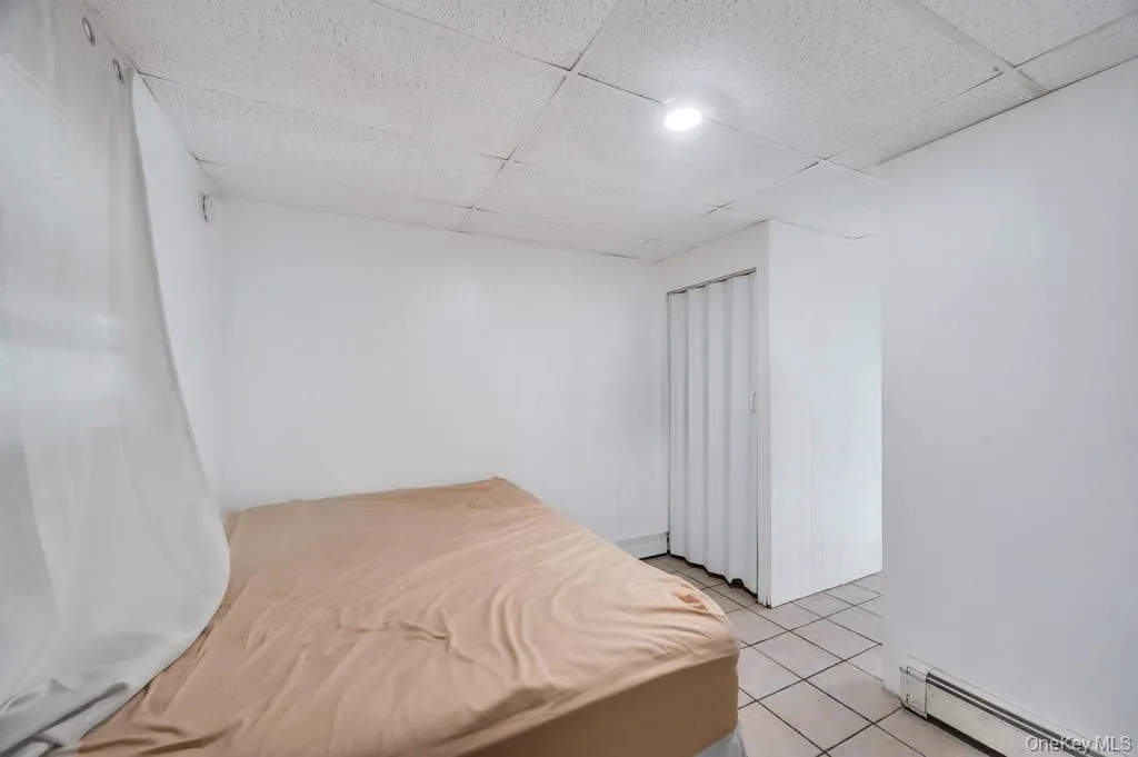 32 Beverly Street, Islip, NY, 5 Bedrooms Bedrooms, 12 Rooms Rooms,3 BathroomsBathrooms,Residential,For Rent,Beverly,0,997895 32 Beverly Street, Islip, NY, 5 Bedrooms Bedrooms, 12 Rooms Rooms,3 BathroomsBathrooms,Residential,For Rent,Beverly,0,997895