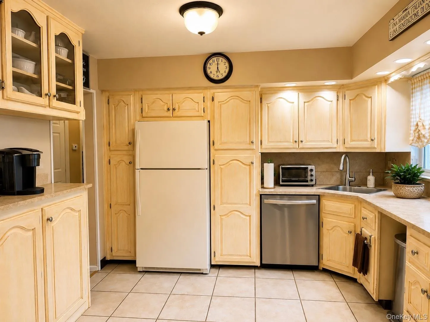 61 Hall Avenue, Clarkstown, NY, 5 Bedrooms Bedrooms, 11 Rooms Rooms,3 BathroomsBathrooms,Residential,For Rent,Hall,0,997896 61 Hall Avenue, Clarkstown, NY, 5 Bedrooms Bedrooms, 11 Rooms Rooms,3 BathroomsBathrooms,Residential,For Rent,Hall,0,997896