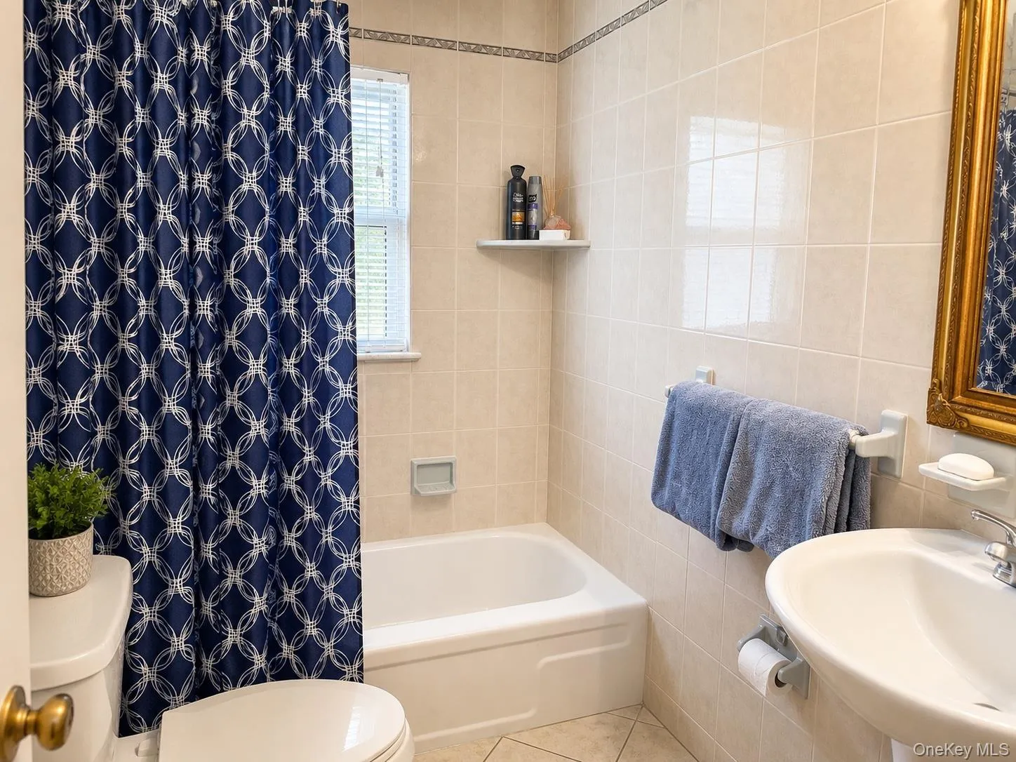 61 Hall Avenue, Clarkstown, NY, 5 Bedrooms Bedrooms, 11 Rooms Rooms,3 BathroomsBathrooms,Residential,For Rent,Hall,0,997896 61 Hall Avenue, Clarkstown, NY, 5 Bedrooms Bedrooms, 11 Rooms Rooms,3 BathroomsBathrooms,Residential,For Rent,Hall,0,997896