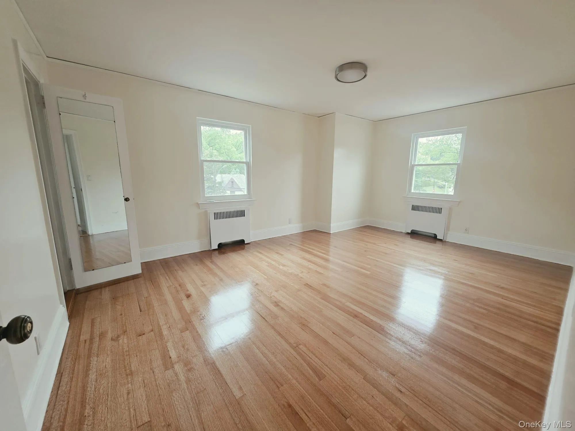 18015 Dalny Road, New York, NY, 3 Bedrooms Bedrooms, 9 Rooms Rooms,3 BathroomsBathrooms,Residential Lease,For Rent,Dalny,0,997902 18015 Dalny Road, New York, NY, 3 Bedrooms Bedrooms, 9 Rooms Rooms,3 BathroomsBathrooms,Residential Lease,For Rent,Dalny,0,997902