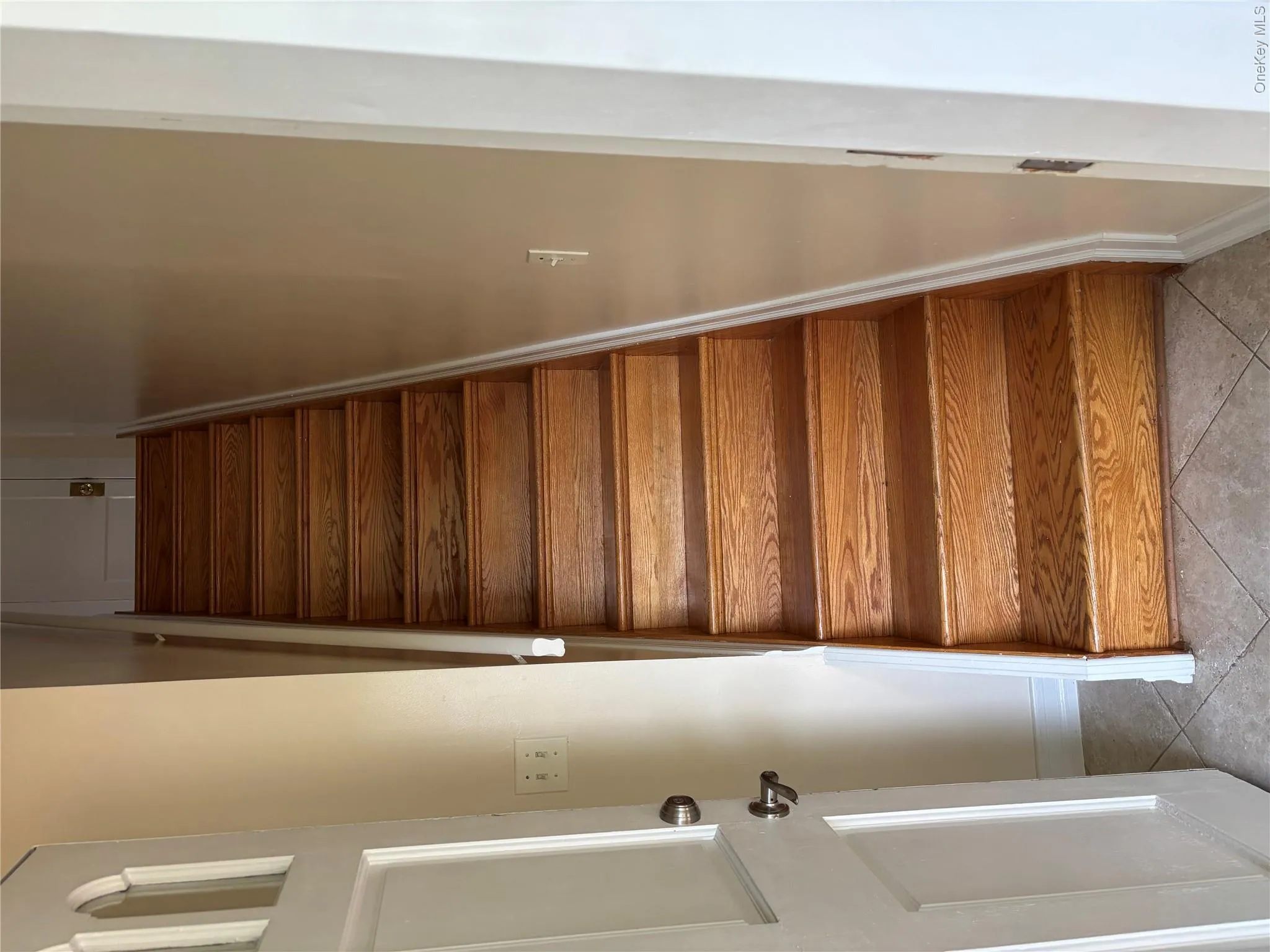 261 Schenck Avenue, North Hempstead, NY, 2 Bedrooms Bedrooms, 4 Rooms Rooms,1 BathroomBathrooms,Residential Lease,For Rent,Schenck,0,997907 261 Schenck Avenue, North Hempstead, NY, 2 Bedrooms Bedrooms, 4 Rooms Rooms,1 BathroomBathrooms,Residential Lease,For Rent,Schenck,0,997907