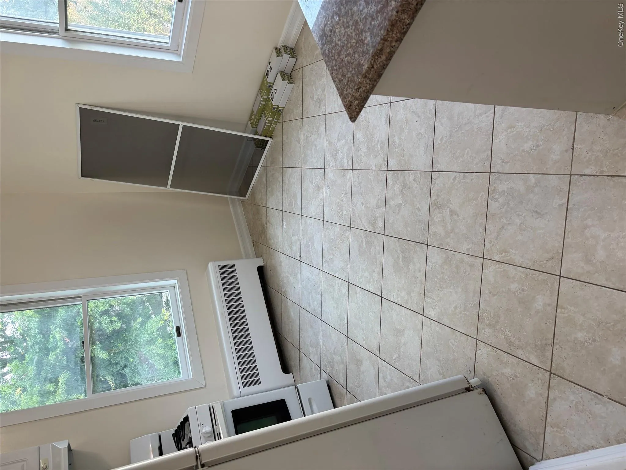 261 Schenck Avenue, North Hempstead, NY, 2 Bedrooms Bedrooms, 4 Rooms Rooms,1 BathroomBathrooms,Residential Lease,For Rent,Schenck,0,997907 261 Schenck Avenue, North Hempstead, NY, 2 Bedrooms Bedrooms, 4 Rooms Rooms,1 BathroomBathrooms,Residential Lease,For Rent,Schenck,0,997907