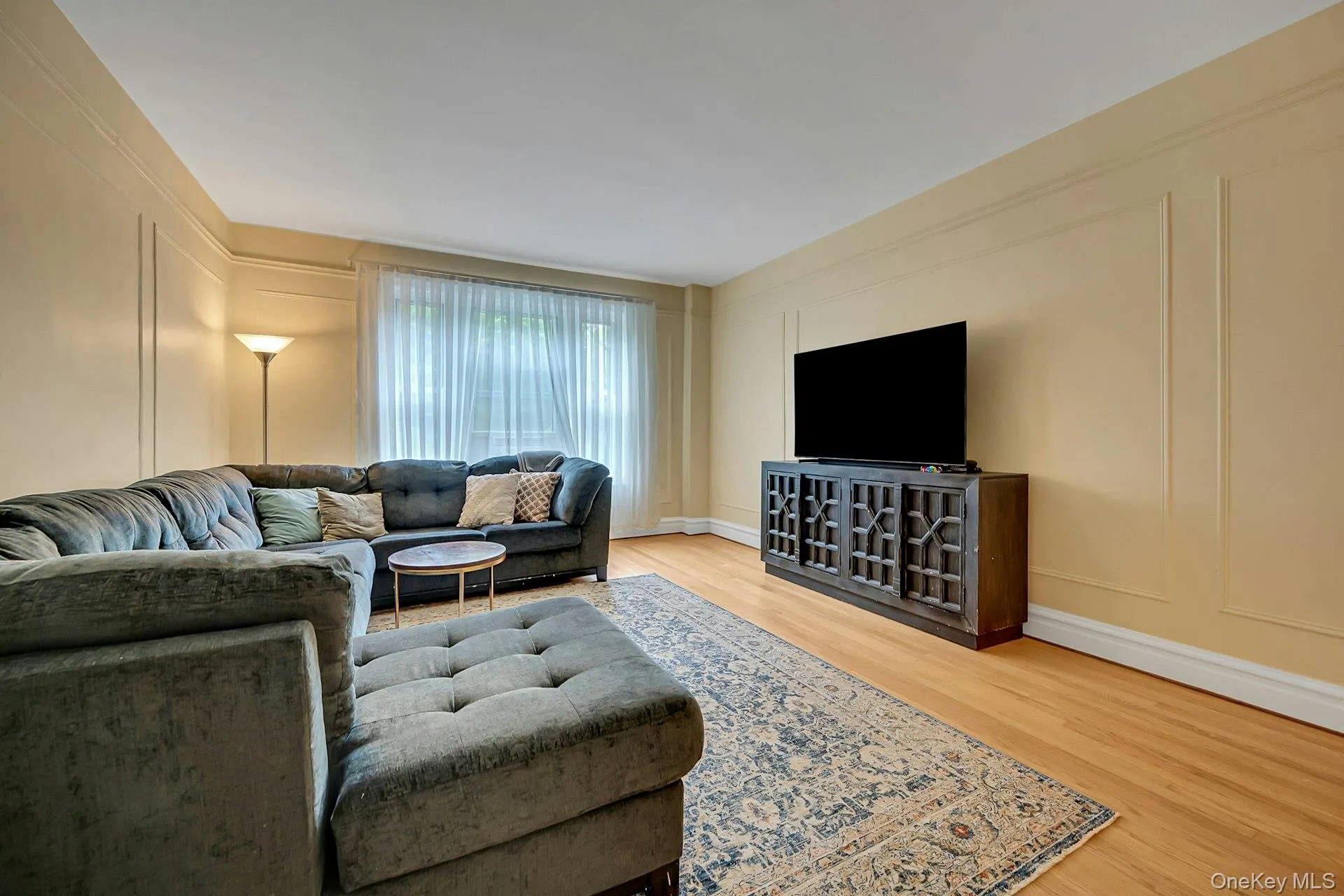 1440 Midland Avenue, Yonkers, NY, 2 Bedrooms Bedrooms, 5 Rooms Rooms,1 BathroomBathrooms,Residential,For Rent,Midland,0,997908 1440 Midland Avenue, Yonkers, NY, 2 Bedrooms Bedrooms, 5 Rooms Rooms,1 BathroomBathrooms,Residential,For Rent,Midland,0,997908