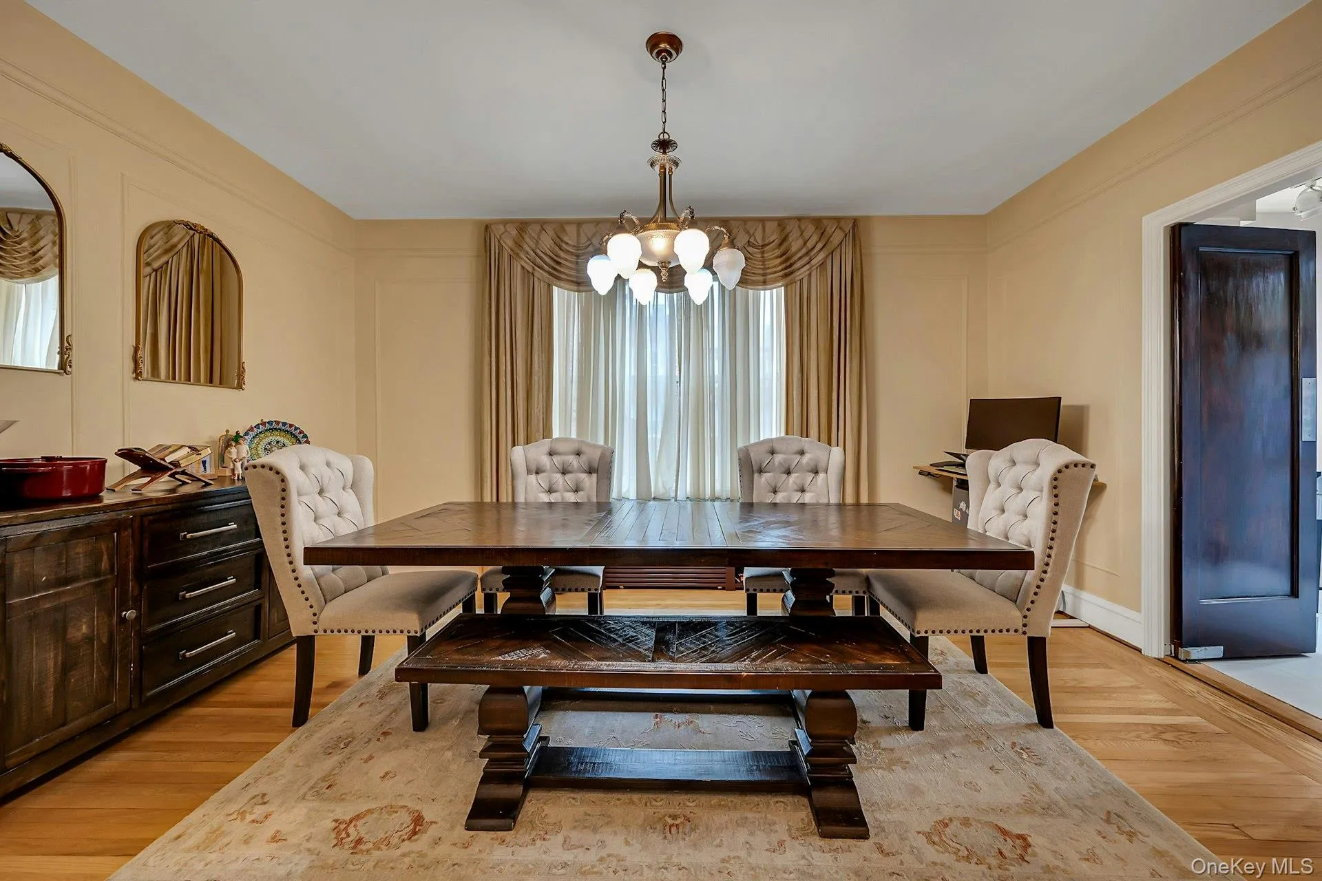 1440 Midland Avenue, Yonkers, NY, 2 Bedrooms Bedrooms, 5 Rooms Rooms,1 BathroomBathrooms,Residential,For Rent,Midland,0,997908 1440 Midland Avenue, Yonkers, NY, 2 Bedrooms Bedrooms, 5 Rooms Rooms,1 BathroomBathrooms,Residential,For Rent,Midland,0,997908