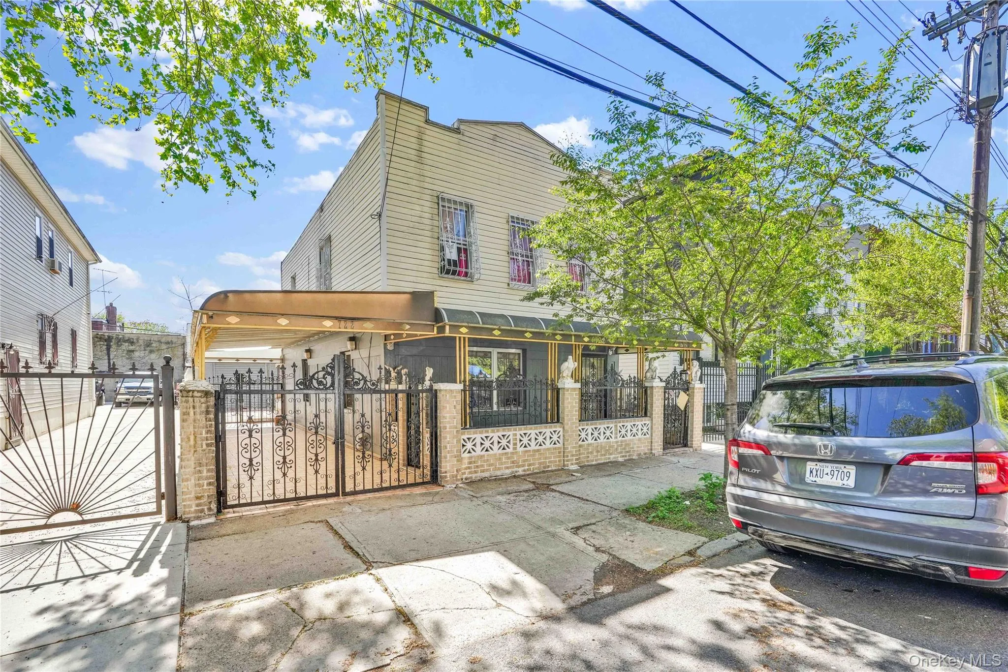 722 Elton Street, New York, NY, 3 Bedrooms Bedrooms, 7 Rooms Rooms,2 BathroomsBathrooms,Residential,For Rent,Elton,0,997913 722 Elton Street, New York, NY, 3 Bedrooms Bedrooms, 7 Rooms Rooms,2 BathroomsBathrooms,Residential,For Rent,Elton,0,997913