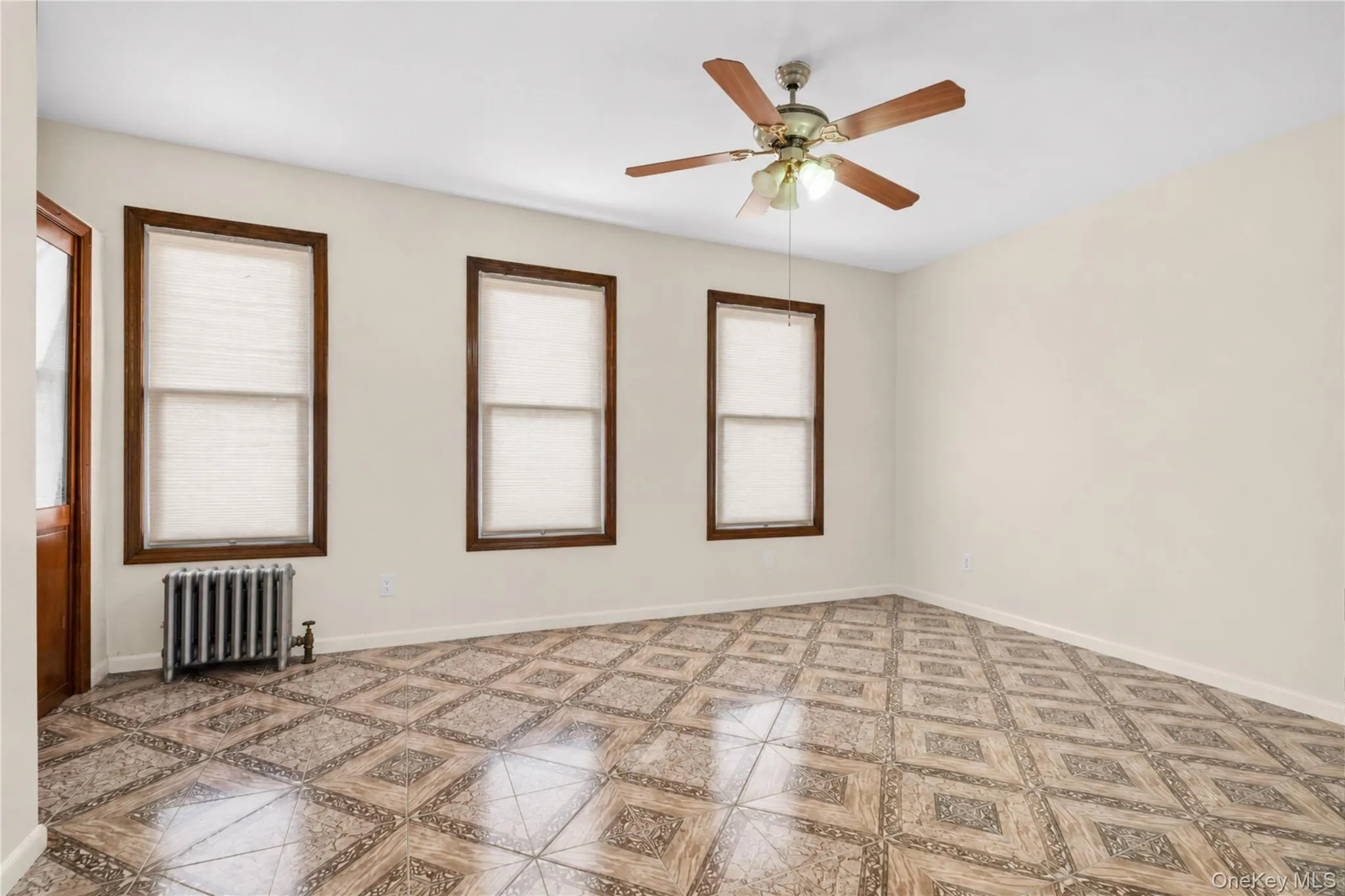 722 Elton Street, New York, NY, 3 Bedrooms Bedrooms, 7 Rooms Rooms,2 BathroomsBathrooms,Residential,For Rent,Elton,0,997913 722 Elton Street, New York, NY, 3 Bedrooms Bedrooms, 7 Rooms Rooms,2 BathroomsBathrooms,Residential,For Rent,Elton,0,997913
