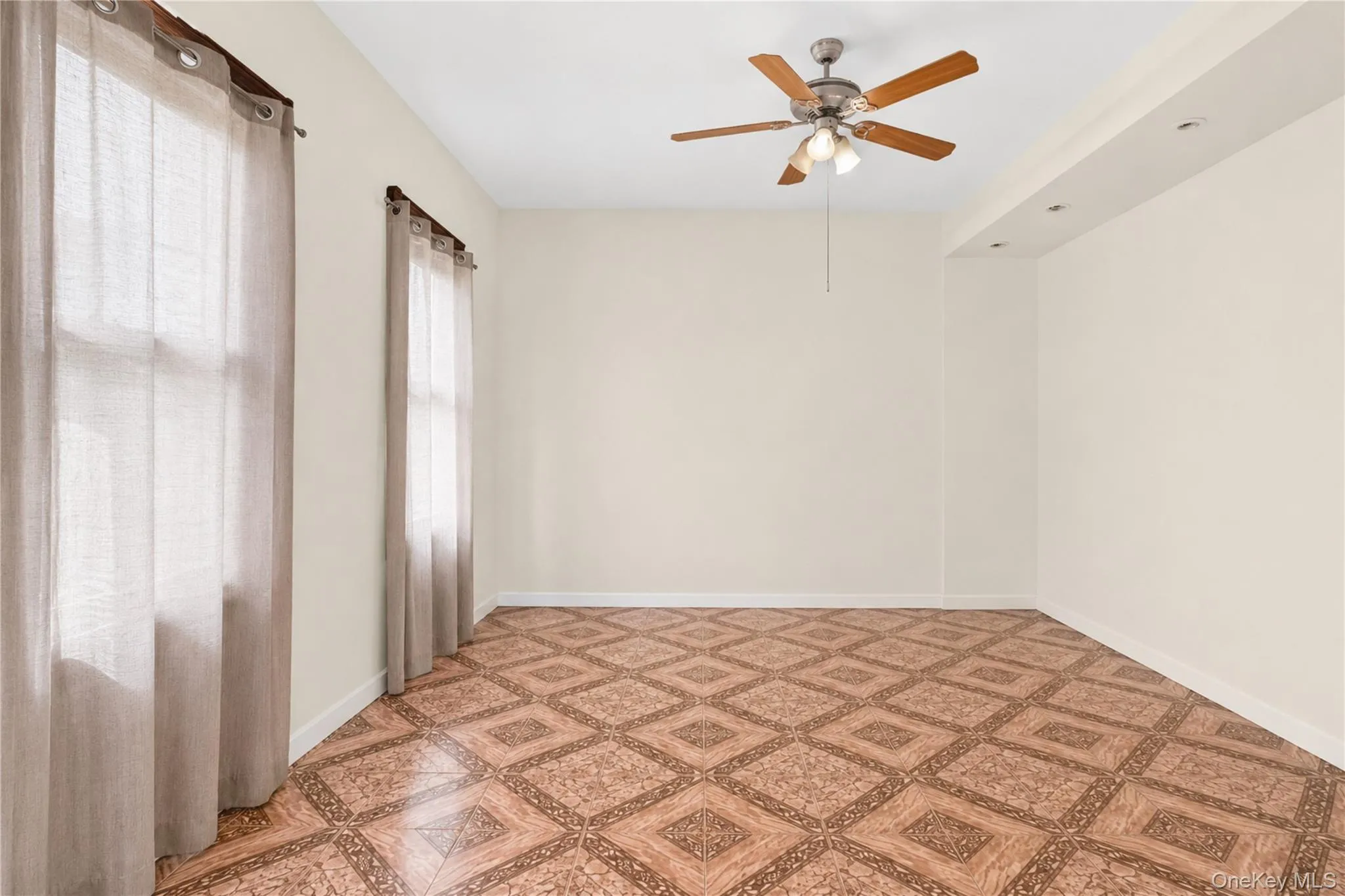 722 Elton Street, New York, NY, 3 Bedrooms Bedrooms, 7 Rooms Rooms,2 BathroomsBathrooms,Residential,For Rent,Elton,0,997913 722 Elton Street, New York, NY, 3 Bedrooms Bedrooms, 7 Rooms Rooms,2 BathroomsBathrooms,Residential,For Rent,Elton,0,997913