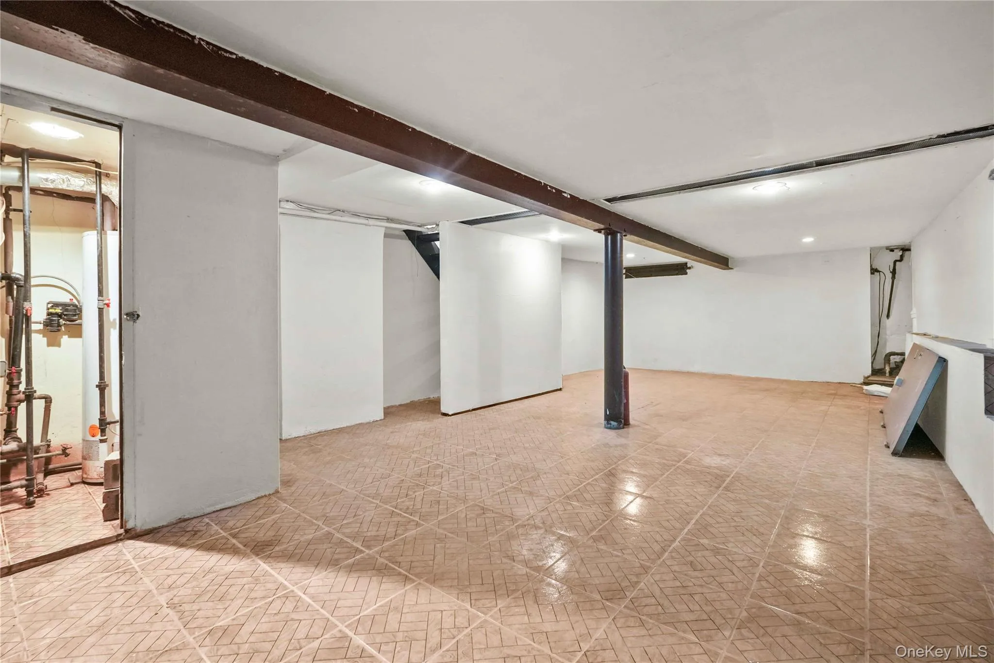 722 Elton Street, New York, NY, 3 Bedrooms Bedrooms, 7 Rooms Rooms,2 BathroomsBathrooms,Residential,For Rent,Elton,0,997913 722 Elton Street, New York, NY, 3 Bedrooms Bedrooms, 7 Rooms Rooms,2 BathroomsBathrooms,Residential,For Rent,Elton,0,997913