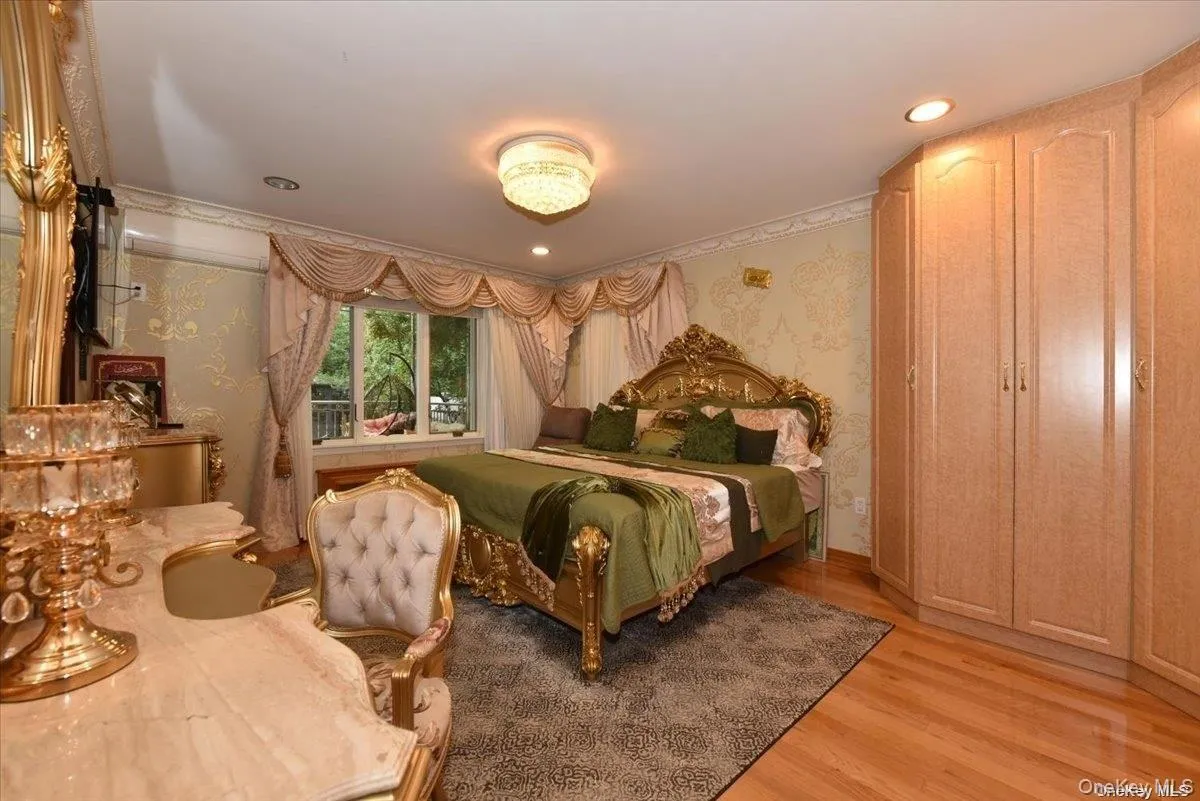 83-16 Edgerton Boulevard, New York, NY, 6 Bedrooms Bedrooms, 14 Rooms Rooms,5 BathroomsBathrooms,Residential Sale,For Rent,Edgerton,0,997916 83-16 Edgerton Boulevard, New York, NY, 6 Bedrooms Bedrooms, 14 Rooms Rooms,5 BathroomsBathrooms,Residential Sale,For Rent,Edgerton,0,997916