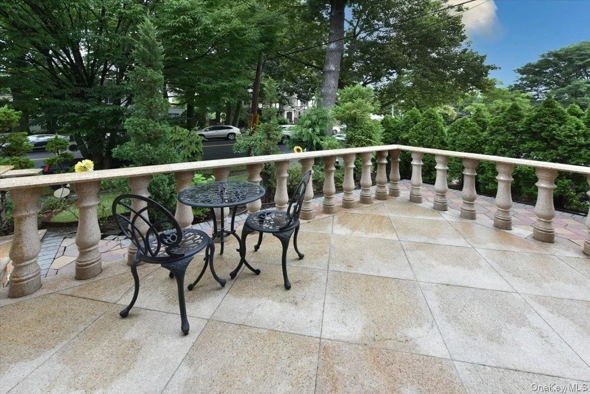 83-16 Edgerton Boulevard, New York, NY, 6 Bedrooms Bedrooms, 14 Rooms Rooms,5 BathroomsBathrooms,Residential Sale,For Rent,Edgerton,0,997916 83-16 Edgerton Boulevard, New York, NY, 6 Bedrooms Bedrooms, 14 Rooms Rooms,5 BathroomsBathrooms,Residential Sale,For Rent,Edgerton,0,997916