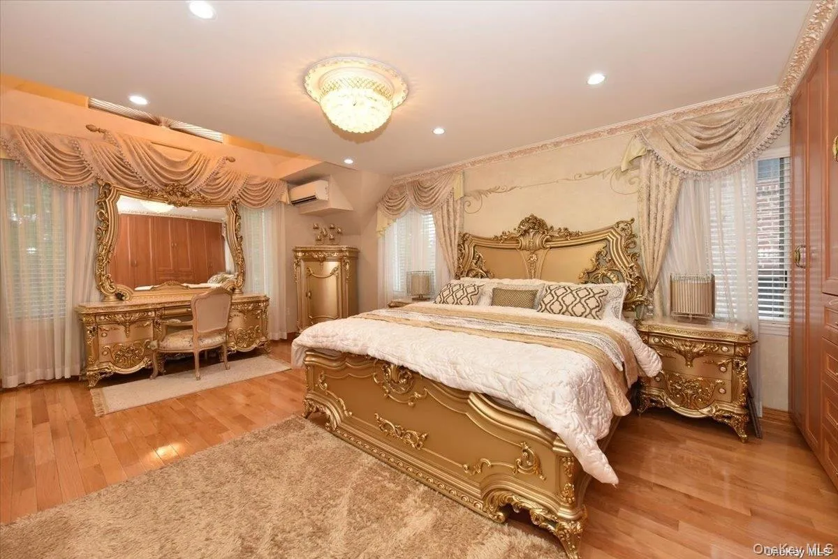 83-16 Edgerton Boulevard, New York, NY, 6 Bedrooms Bedrooms, 14 Rooms Rooms,5 BathroomsBathrooms,Residential Sale,For Rent,Edgerton,0,997916 83-16 Edgerton Boulevard, New York, NY, 6 Bedrooms Bedrooms, 14 Rooms Rooms,5 BathroomsBathrooms,Residential Sale,For Rent,Edgerton,0,997916