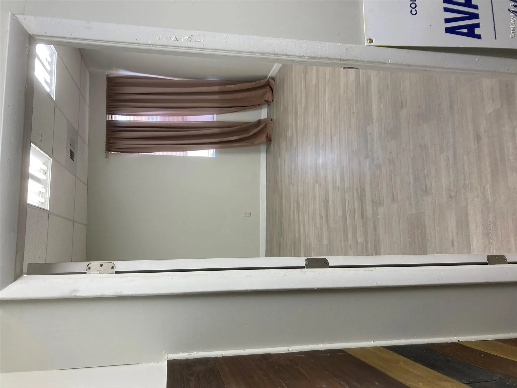 393 Sunrise Highway, Hempstead, NY, ,Commercial Lease,For Rent,Sunrise,0,997917 393 Sunrise Highway, Hempstead, NY, ,Commercial Lease,For Rent,Sunrise,0,997917