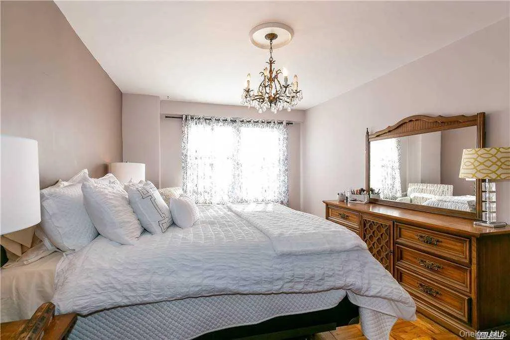 123-40 83 Ave, New York, NY, 1 Bedroom Bedrooms, 5 Rooms Rooms,1 BathroomBathrooms,Residential Lease,For Rent,83 Ave,0,997919 123-40 83 Ave, New York, NY, 1 Bedroom Bedrooms, 5 Rooms Rooms,1 BathroomBathrooms,Residential Lease,For Rent,83 Ave,0,997919