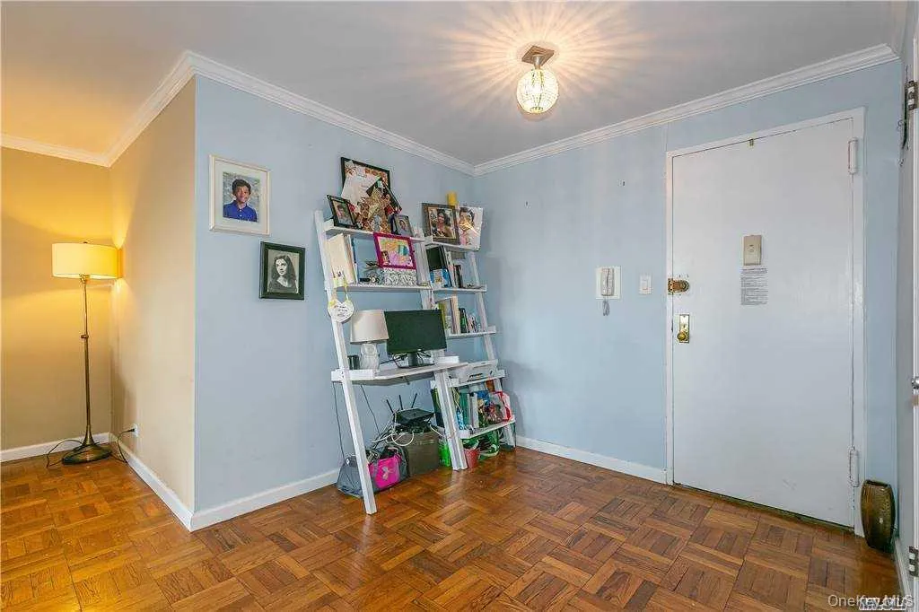 123-40 83 Ave, New York, NY, 1 Bedroom Bedrooms, 5 Rooms Rooms,1 BathroomBathrooms,Residential Lease,For Rent,83 Ave,0,997919 123-40 83 Ave, New York, NY, 1 Bedroom Bedrooms, 5 Rooms Rooms,1 BathroomBathrooms,Residential Lease,For Rent,83 Ave,0,997919