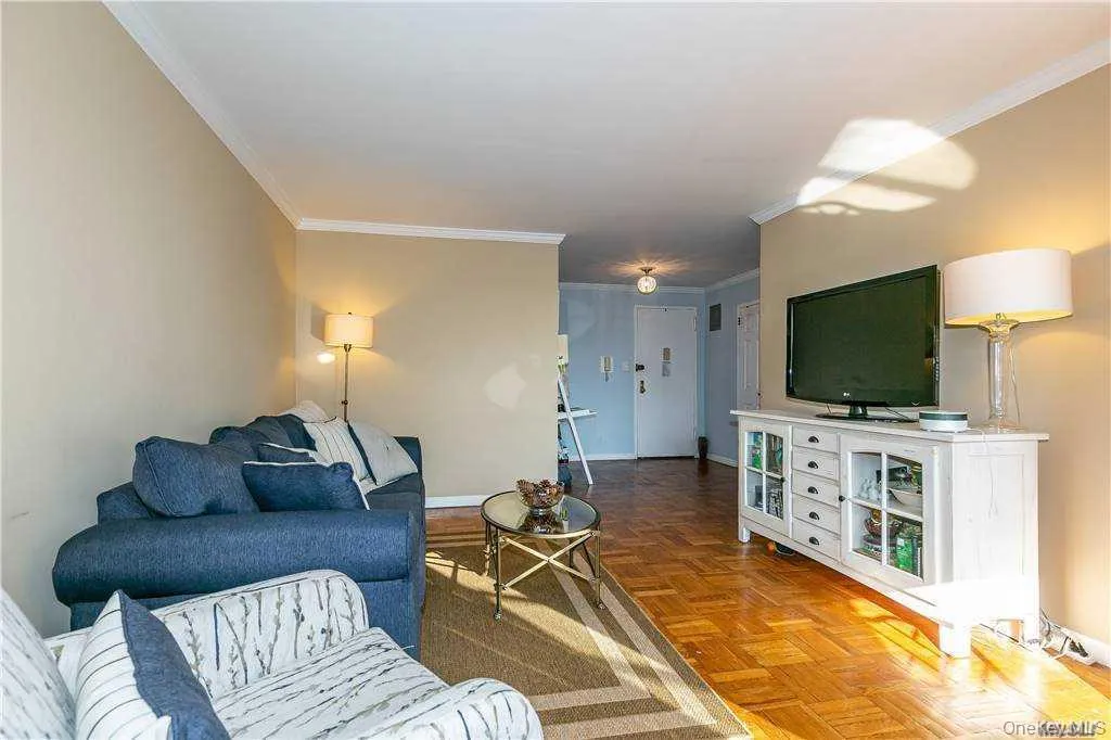 123-40 83 Ave, New York, NY, 1 Bedroom Bedrooms, 5 Rooms Rooms,1 BathroomBathrooms,Residential Lease,For Rent,83 Ave,0,997919 123-40 83 Ave, New York, NY, 1 Bedroom Bedrooms, 5 Rooms Rooms,1 BathroomBathrooms,Residential Lease,For Rent,83 Ave,0,997919