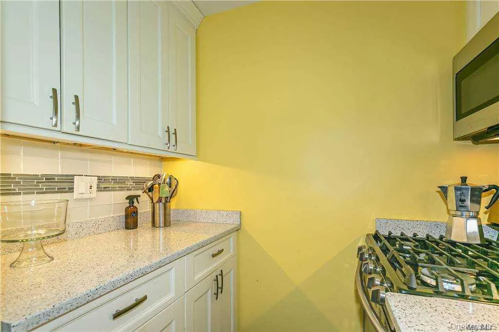 123-40 83 Ave, New York, NY, 1 Bedroom Bedrooms, 5 Rooms Rooms,1 BathroomBathrooms,Residential Lease,For Rent,83 Ave,0,997919 123-40 83 Ave, New York, NY, 1 Bedroom Bedrooms, 5 Rooms Rooms,1 BathroomBathrooms,Residential Lease,For Rent,83 Ave,0,997919