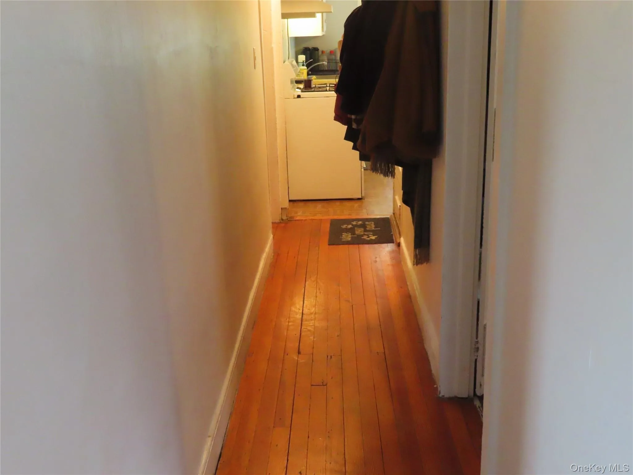 67 Prospect Street, Babylon, NY, 2 Bedrooms Bedrooms, 5 Rooms Rooms,1 BathroomBathrooms,Residential Lease,For Rent,Prospect Street,0,997923 67 Prospect Street, Babylon, NY, 2 Bedrooms Bedrooms, 5 Rooms Rooms,1 BathroomBathrooms,Residential Lease,For Rent,Prospect Street,0,997923