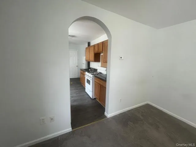 38 Hamilton Avenue, Oyster Bay, NY, 2 Rooms Rooms,1 BathroomBathrooms,Residential Lease,For Rent,Hamilton,0,997924 38 Hamilton Avenue, Oyster Bay, NY, 2 Rooms Rooms,1 BathroomBathrooms,Residential Lease,For Rent,Hamilton,0,997924