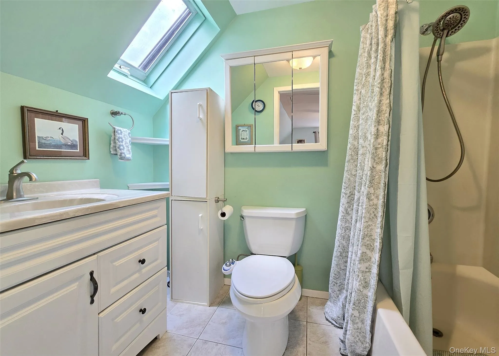 19 Hartsdale Lane, Brookhaven, NY, 3 Bedrooms Bedrooms, 7 Rooms Rooms,2 BathroomsBathrooms,Residential,For Rent,Hartsdale,0,997925 19 Hartsdale Lane, Brookhaven, NY, 3 Bedrooms Bedrooms, 7 Rooms Rooms,2 BathroomsBathrooms,Residential,For Rent,Hartsdale,0,997925