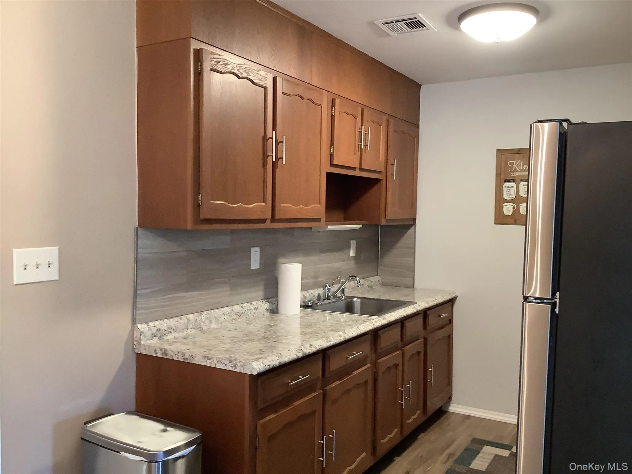 201 Newcastle Court, Brookhaven, NY, 1 Bedroom Bedrooms, 4 Rooms Rooms,1 BathroomBathrooms,Residential Lease,For Rent,Newcastle,0,997938 201 Newcastle Court, Brookhaven, NY, 1 Bedroom Bedrooms, 4 Rooms Rooms,1 BathroomBathrooms,Residential Lease,For Rent,Newcastle,0,997938