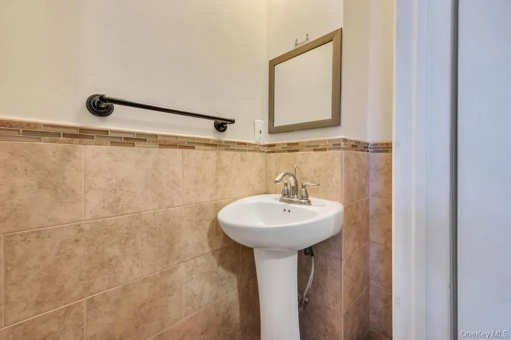 1536 51st Street, New York, NY, 3 Bedrooms Bedrooms, 10 Rooms Rooms,2 BathroomsBathrooms,Residential,For Rent,51st,0,997941 1536 51st Street, New York, NY, 3 Bedrooms Bedrooms, 10 Rooms Rooms,2 BathroomsBathrooms,Residential,For Rent,51st,0,997941