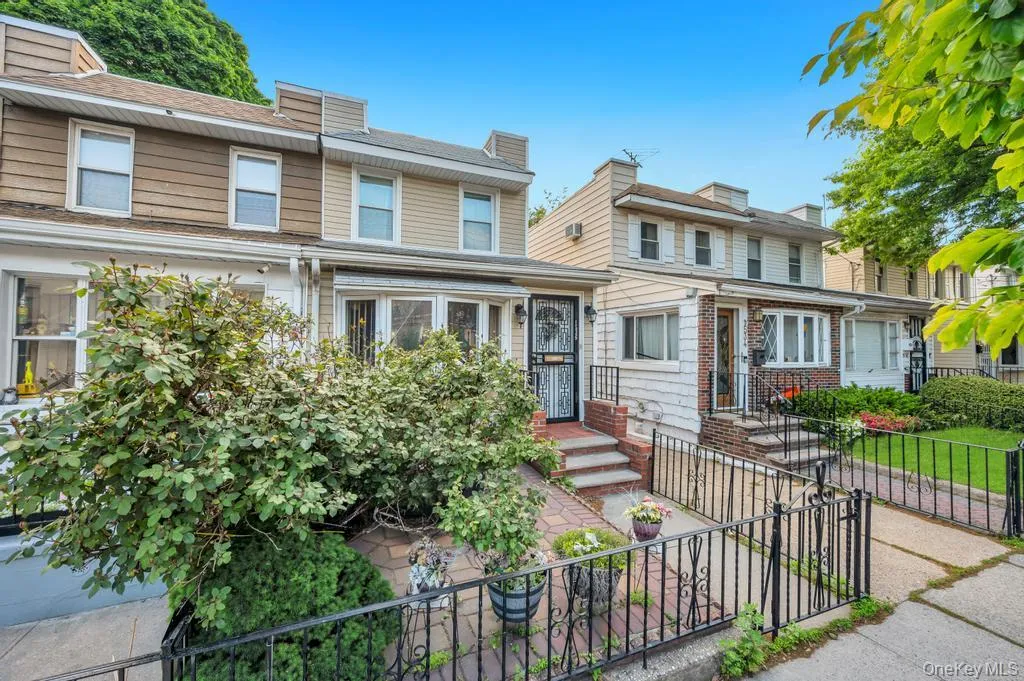 1536 51st Street, New York, NY, 3 Bedrooms Bedrooms, 10 Rooms Rooms,2 BathroomsBathrooms,Residential,For Rent,51st,0,997941 1536 51st Street, New York, NY, 3 Bedrooms Bedrooms, 10 Rooms Rooms,2 BathroomsBathrooms,Residential,For Rent,51st,0,997941