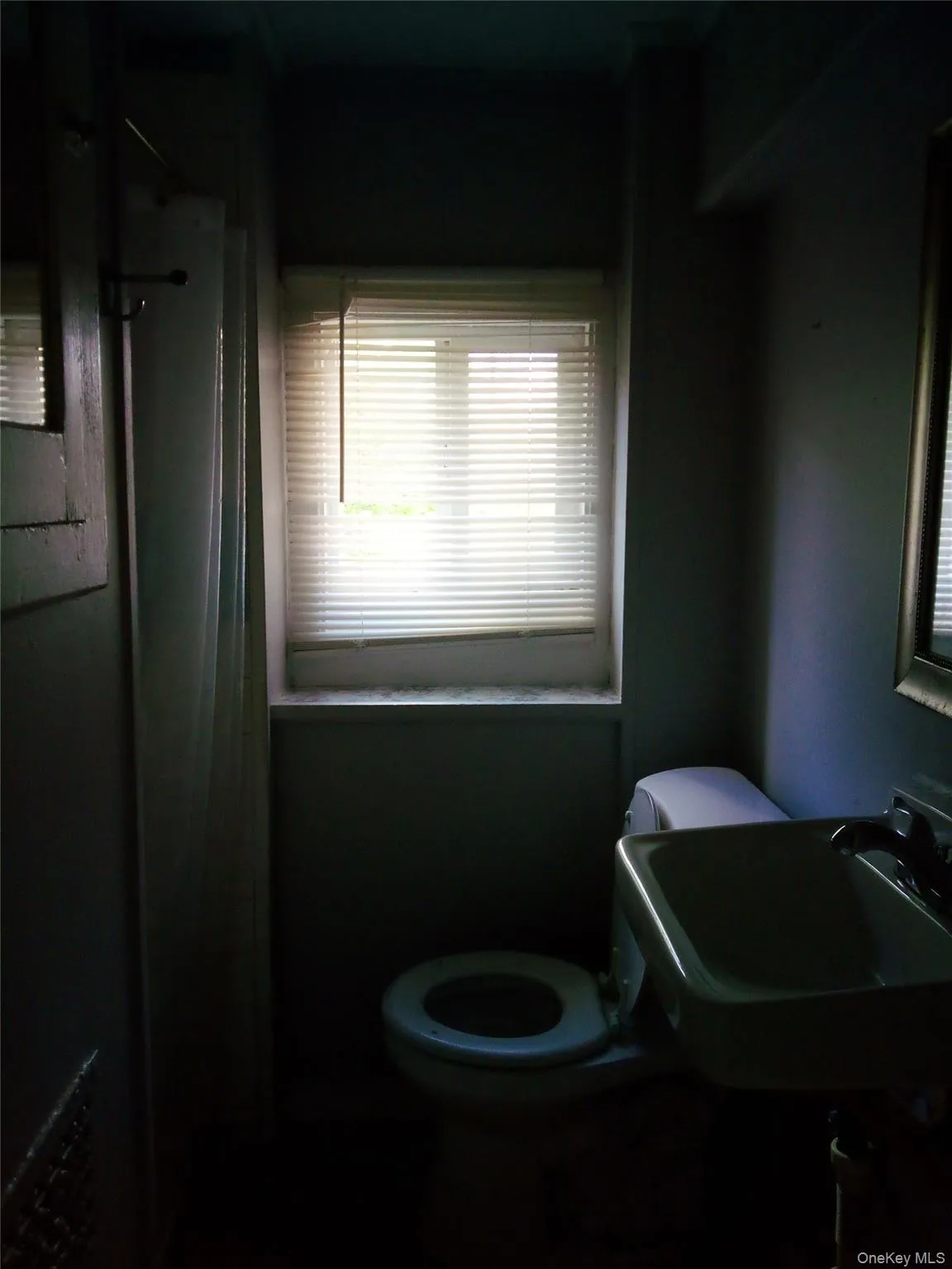 299 S main st, Liberty, NY, 3 Bedrooms Bedrooms, 6 Rooms Rooms,1 BathroomBathrooms,Residential Lease,For Rent,S main st,0,997944 299 S main st, Liberty, NY, 3 Bedrooms Bedrooms, 6 Rooms Rooms,1 BathroomBathrooms,Residential Lease,For Rent,S main st,0,997944